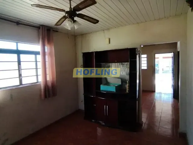 Casa com 300m² 3 quartos e 1 banheiro, à venda, no bairro Alto do Santana em Rio Claro