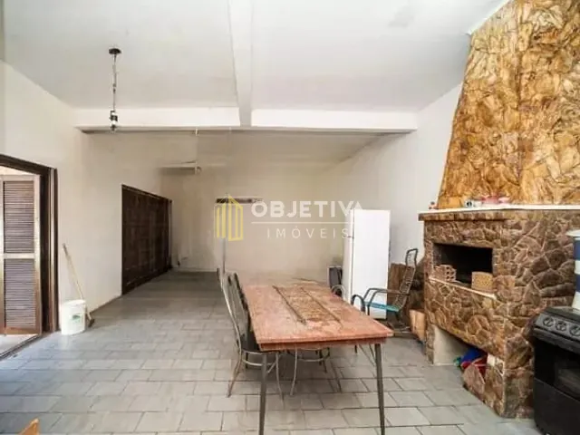 Casa 3 quartos e 3 banheiros, para alugar, no bairro Sarandi em Porto Alegre