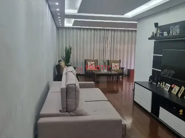 Casa 4 quartos e 5 banheiros, à venda, no bairro Jardim Hollywood em São Bernardo do Campo
