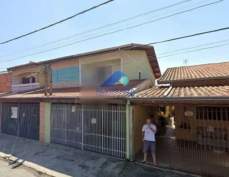 Casa, 3 quartos, 142 m² - Foto 1