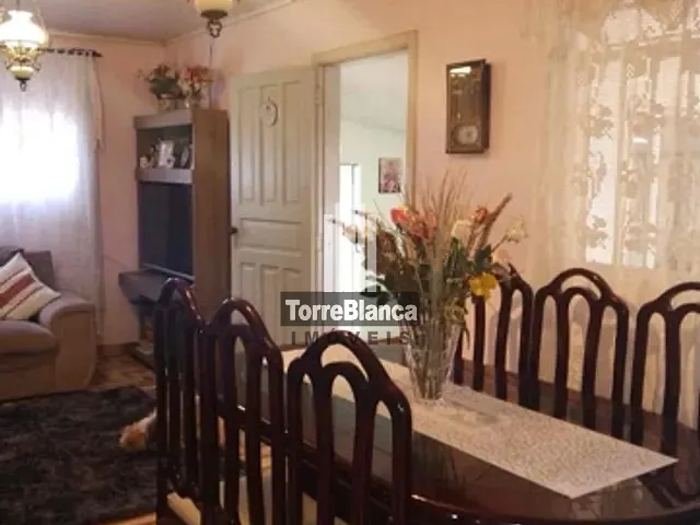 Casa com 462m² 3 quartos e 2 banheiros, à venda, no bairro Estrela em Ponta Grossa