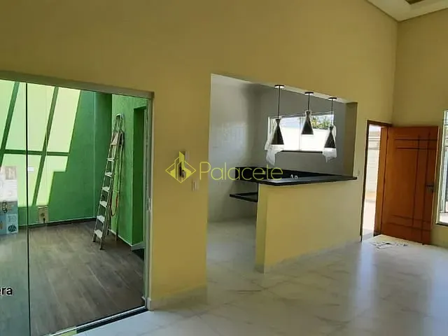 Casa 3 quartos e 1 banheiro, à venda, no bairro Jardim Oásis em Taubaté