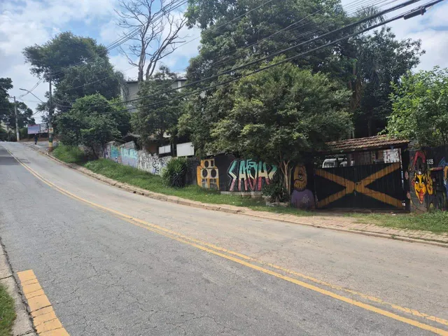 Terreno com 926m², à venda, no bairro Santa Maria em Osasco