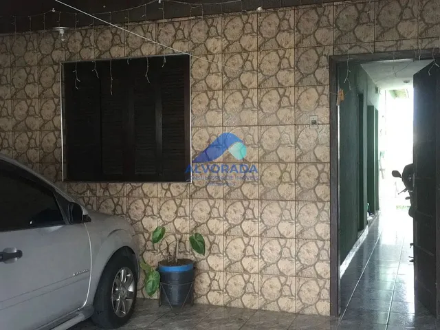 Casa com 110m² 2 quartos e 1 banheiro, à venda, no bairro Jardim das Indústrias em Jacareí