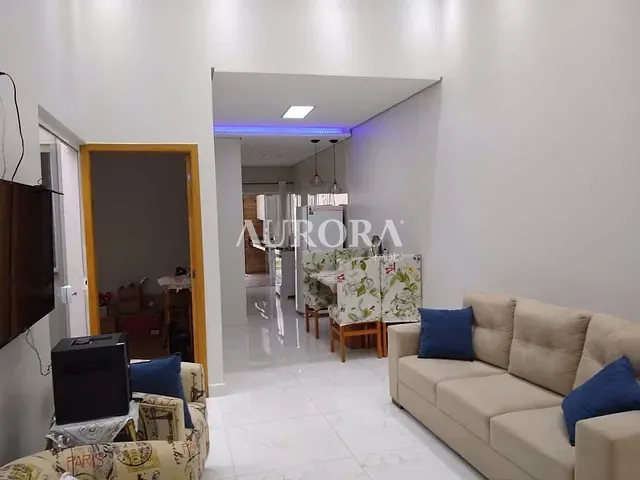 Casa com 155m² 3 quartos e 2 banheiros, à venda, no bairro Bandeirantes em Londrina