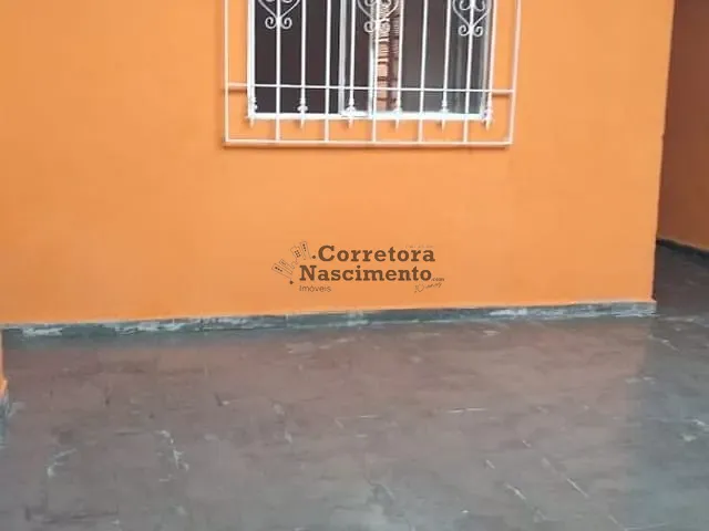 Casa com 125m² 3 quartos e 1 banheiro, para alugar, no bairro Parque Califórnia em Jacareí