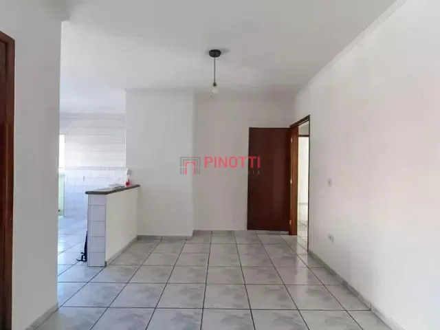 Casa 3 quartos e 2 banheiros, para alugar, no bairro Vila Planalto em São Bernardo do Campo