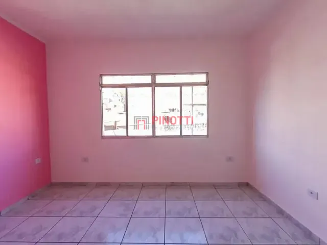 Casa 3 quartos e 2 banheiros, para alugar, no bairro Vila Planalto em São Bernardo do Campo