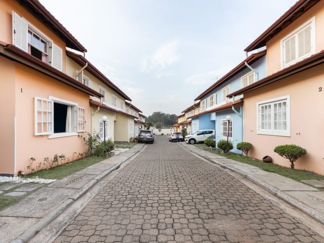 Foto do Casa - Casa em condomínio para venda com 3 quartos, sendo 1 suíte, 131m² | Lares e Andares Imóveis