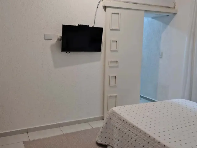 Casa com 250m² 3 quartos e 2 banheiros, à venda, no bairro Jardim Brasília em Mairinque