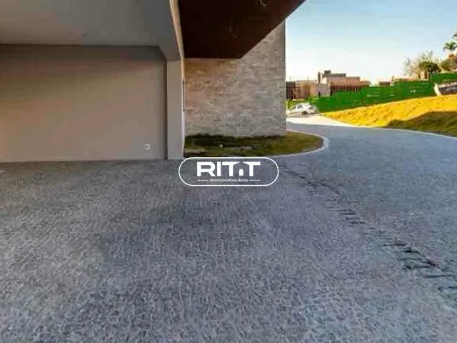 Casa com 850m² 4 quartos e 6 banheiros, à venda, no bairro Residencial Jatibela em Campinas