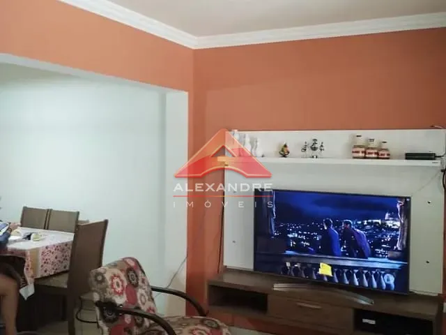 Casa com 126m² 4 quartos e 2 banheiros, à venda, no bairro Jardim Mariana I em São José dos Campos