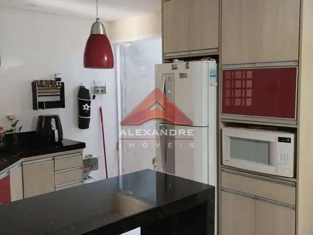 Casa com 126m² 4 quartos e 2 banheiros, à venda, no bairro Jardim Mariana I em São José dos Campos