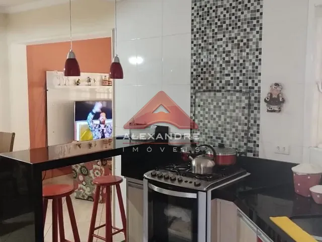 Casa com 126m² 4 quartos e 2 banheiros, à venda, no bairro Jardim Mariana I em São José dos Campos
