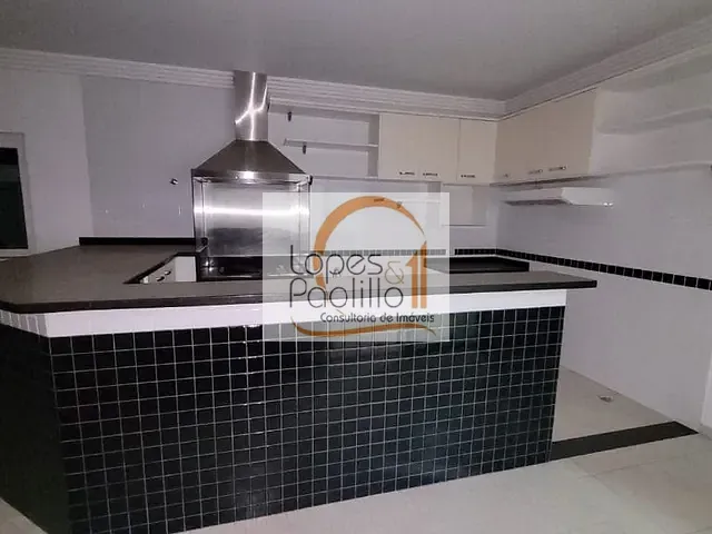 Casa com 11150m² 5 quartos e 6 banheiros, à venda, no bairro Mato Dentro em Atibaia