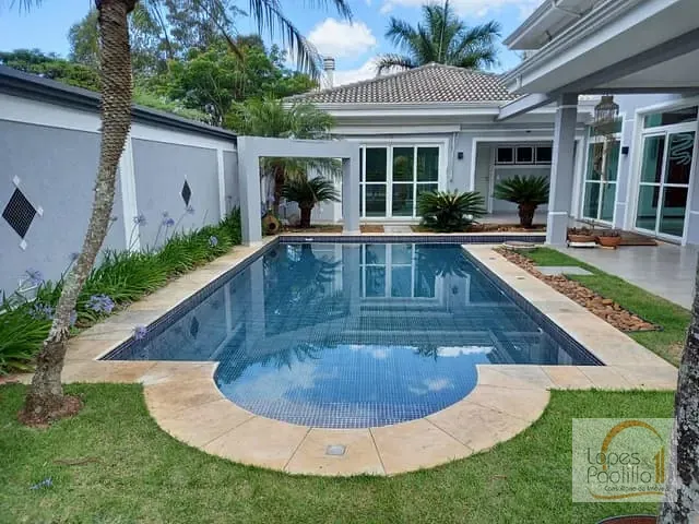 Casa com 11150m² 5 quartos e 6 banheiros, à venda, no bairro Mato Dentro em Atibaia