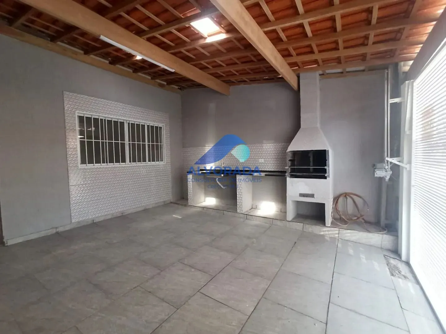 Casa, 3 quartos, 75 m² - Foto 1