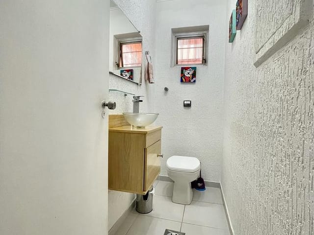 Casa com 185m² 4 quartos e 3 banheiros, à venda, no bairro Vila Mariana em São Paulo