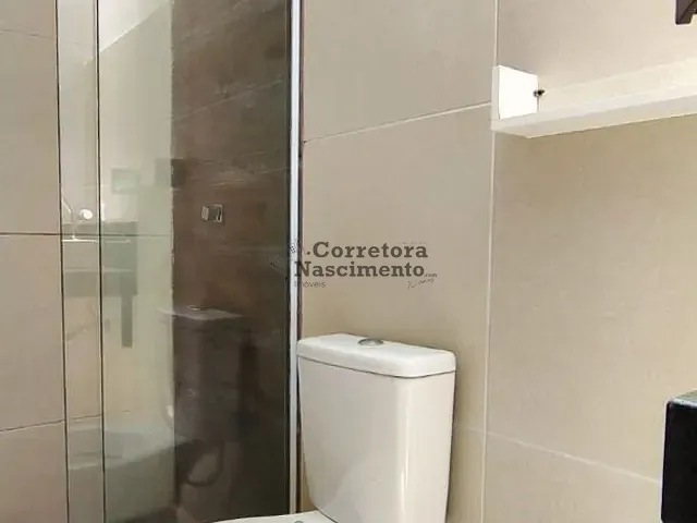 Casa com 140m², para alugar, no bairro Parque dos Príncipes em Jacareí
