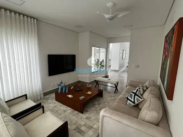 Casa 3 quartos e 2 banheiros, à venda, no bairro Mar Verde em Caraguatatuba