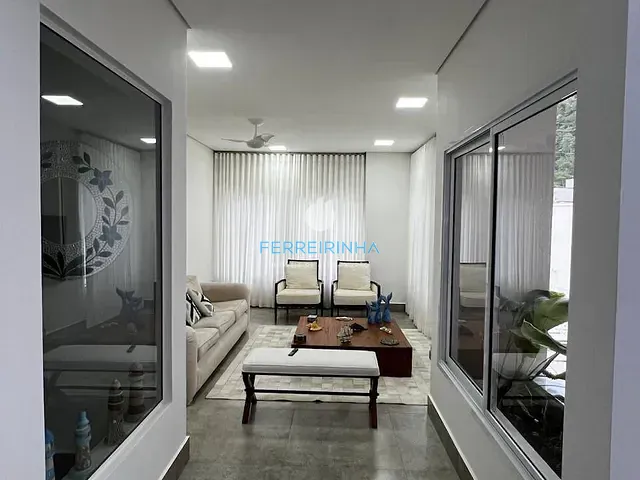 Casa 3 quartos e 2 banheiros, à venda, no bairro Mar Verde em Caraguatatuba