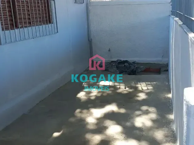 Casa com 250m² 4 quartos e 3 banheiros, à venda, no bairro Vila Sinhá em São José dos Campos