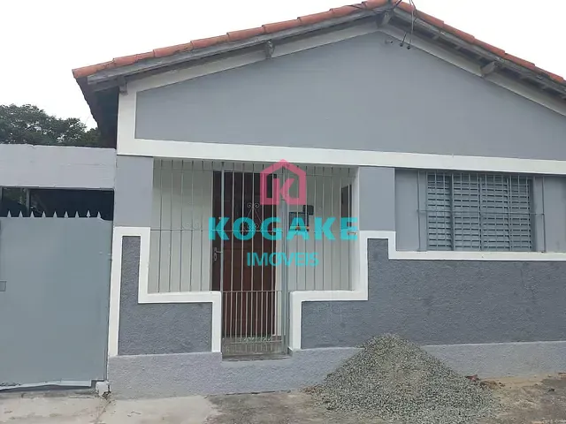 Casa com 250m² 4 quartos e 3 banheiros, à venda, no bairro Vila Sinhá em São José dos Campos
