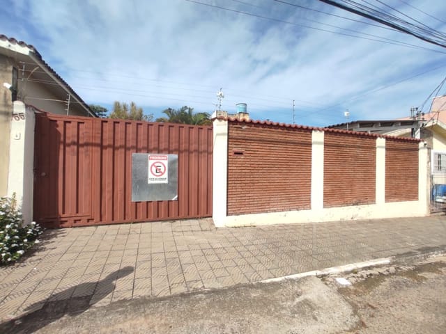 Foto do Casa - Casa com 1 dormitório à venda, 141 m² por R$ 320.000,00 - Vila Teixeira - Alfenas/MG | H. DE PAIVA MAGALHAES & F.DE PAIVA MAGALHAES LTDA