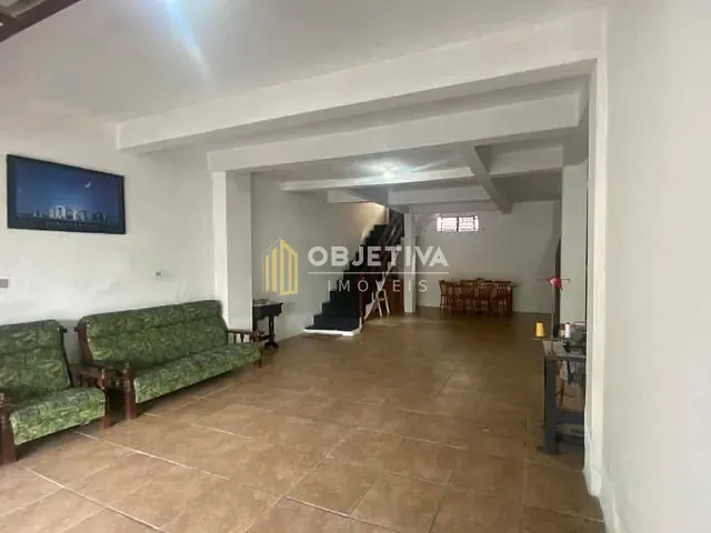 Casa 4 quartos e 4 banheiros, à venda, no bairro Vila Jardim em Porto Alegre