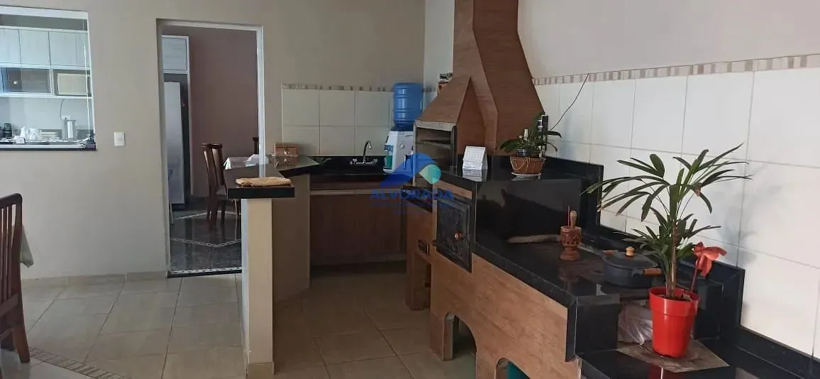 Casa, 3 quartos, 260 m² - Foto 35