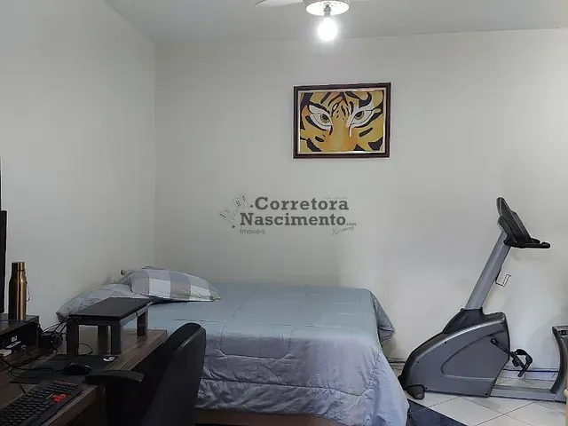 Casa com 250m² 4 quartos e 3 banheiros, à venda, no bairro Jardim Luiza em Jacareí