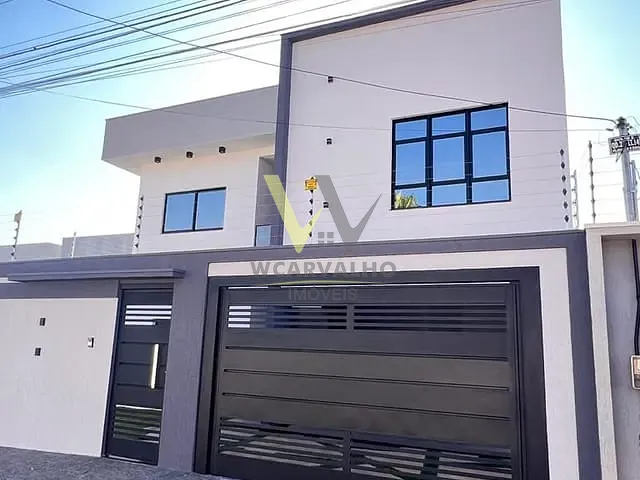 Casa com 300m² 4 quartos e 4 banheiros, à venda, no bairro Parque Brasília em Anápolis