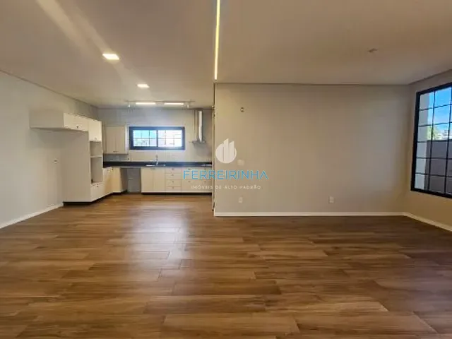 Casa 3 quartos e 5 banheiros, para alugar, no bairro Condomínio Residencial Mont Blanc em São José dos Campos