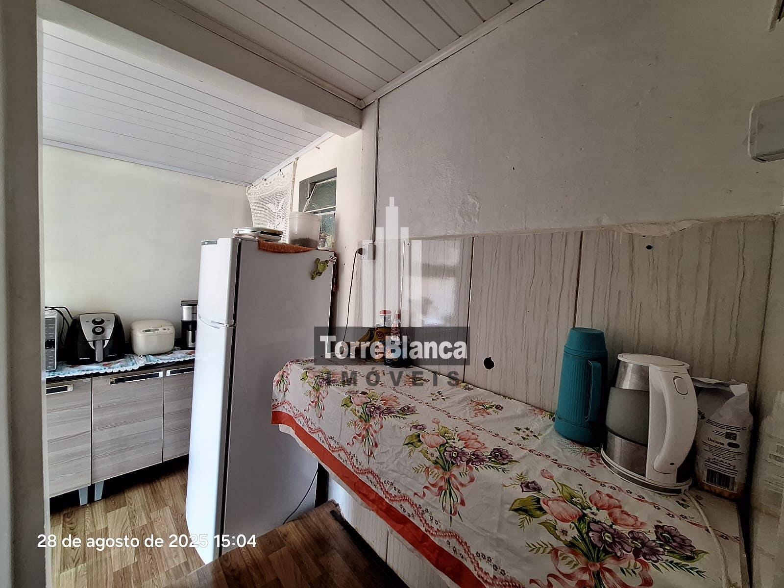 Casa à venda com 2 quartos, 69m² - Foto 11