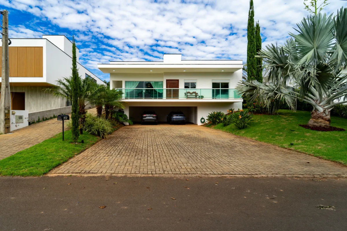 Casa no condomínio PORTAL JAPY GOLF CLUB CABREÚVA para venda com 4 quartos, sendo 4 suítes, 398m²