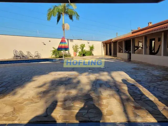 Casa com 652m² 3 quartos e 2 banheiros, à venda, no bairro Jardim Nova Rio Claro em Rio Claro