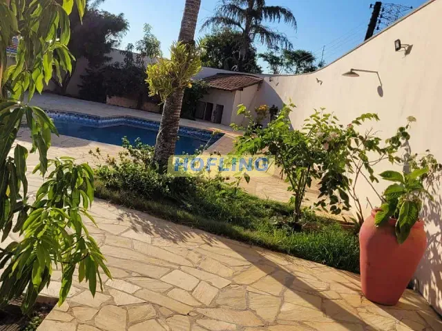 Casa com 652m² 3 quartos e 2 banheiros, à venda, no bairro Jardim Nova Rio Claro em Rio Claro