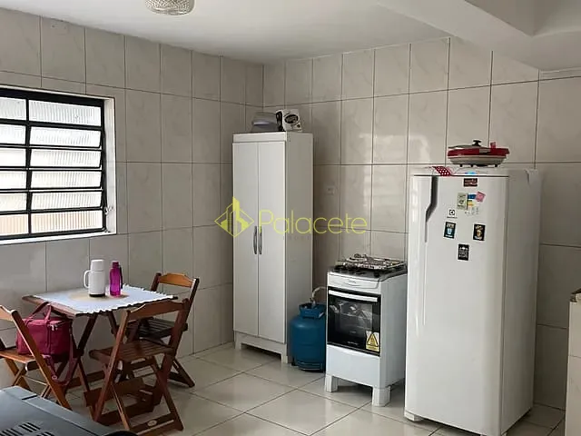 Casa com 106m² 2 quartos e 2 banheiros, à venda, no bairro Alto do Cardoso em Pindamonhangaba