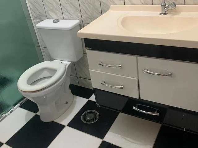 Casa 2 quartos e 2 banheiros, à venda, no bairro Jardim Petrópolis em Cotia