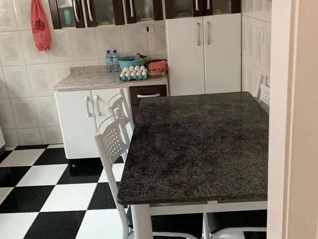 Casa 2 quartos e 2 banheiros, à venda, no bairro Jardim Petrópolis em Cotia