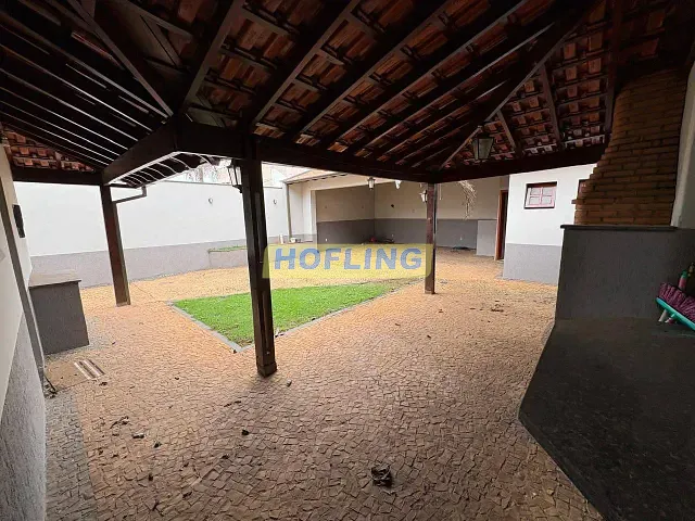 Casa com 300m² 4 quartos e 3 banheiros, para alugar, no bairro Jardim Floridiana em Rio Claro