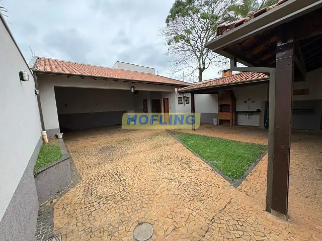 Casa com 300m² 4 quartos e 3 banheiros, para alugar, no bairro Jardim Floridiana em Rio Claro