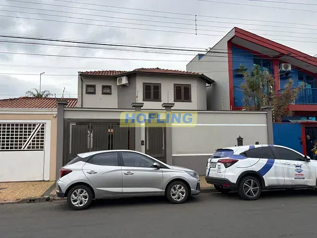 Casa com 300m² 4 quartos e 3 banheiros, para alugar, no bairro Jardim Floridiana em Rio Claro