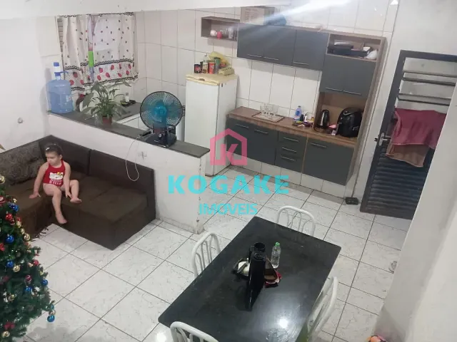 Casa 3 quartos e 2 banheiros, à venda, no bairro Jardim Santa Luzia em São José dos Campos