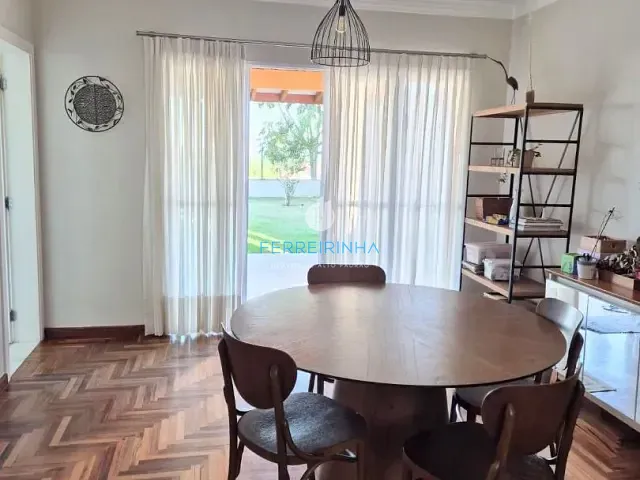 Casa com 388m² 4 quartos e 4 banheiros, à venda, no bairro Urbanova em São José dos Campos