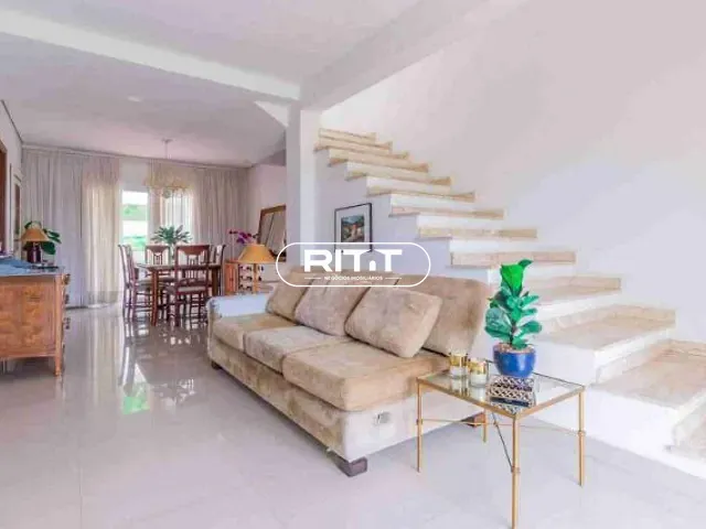 Casa com 330m² 3 quartos e 3 banheiros, à venda, no bairro Chácaras Alpina em Valinhos