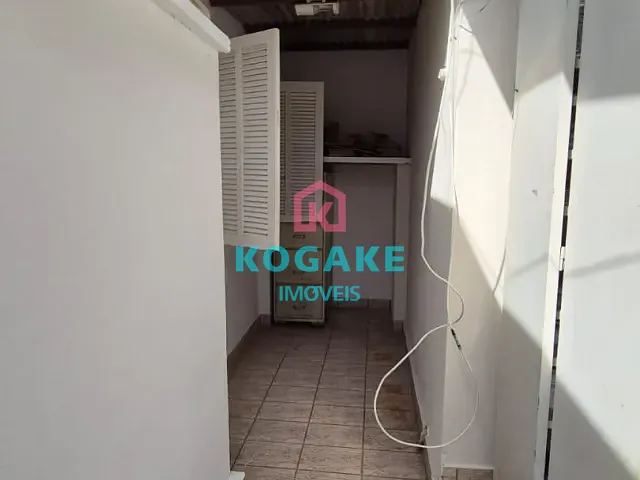 Casa 2 quartos e 1 banheiro, à venda, no bairro Conjunto Residencial Vale dos Pinheiros em São José dos Campos