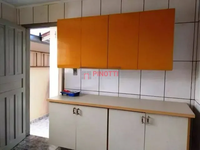 Casa 3 quartos e 2 banheiros, à venda, no bairro Assunção em São Bernardo do Campo
