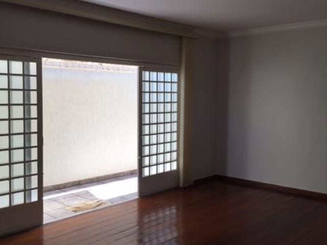 Foto do Casa - Casa com 4 dormitórios à venda, 338 m² por R$ 550.000,00 - Vila Frei Eugênio - Uberaba/MG | ZUCATO IMOBILIARIA LTDA