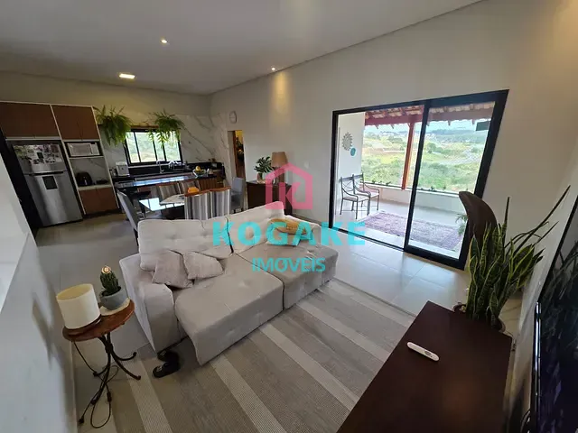 Casa 4 quartos e 4 banheiros, à venda, no bairro Putim em São José dos Campos